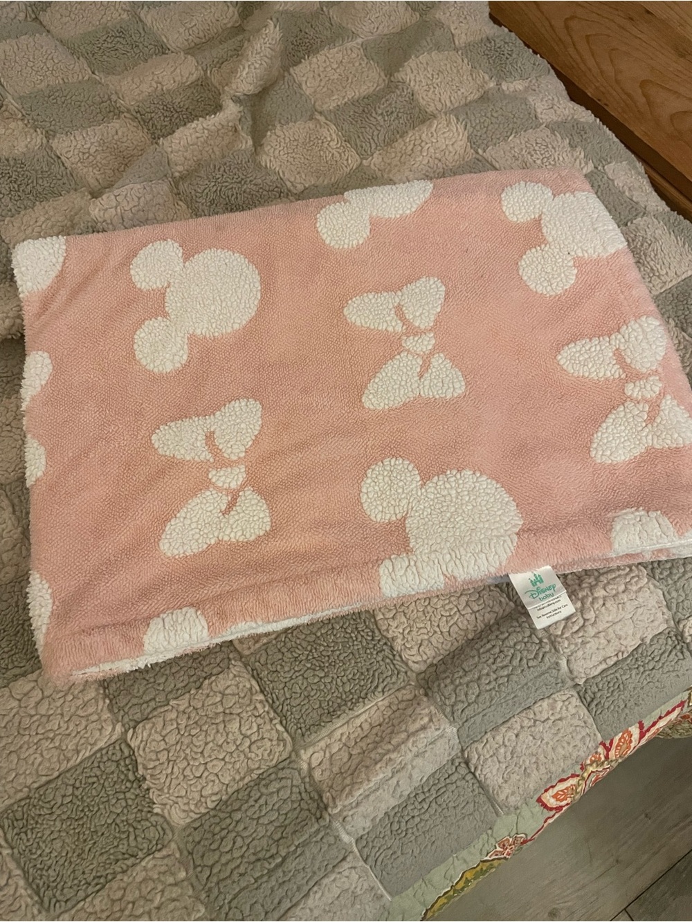 Disney Baby Pink Minnie Blankey
